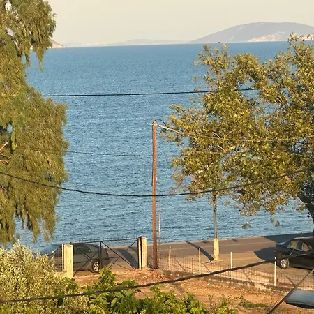 Argoliki Thalassa דירה *